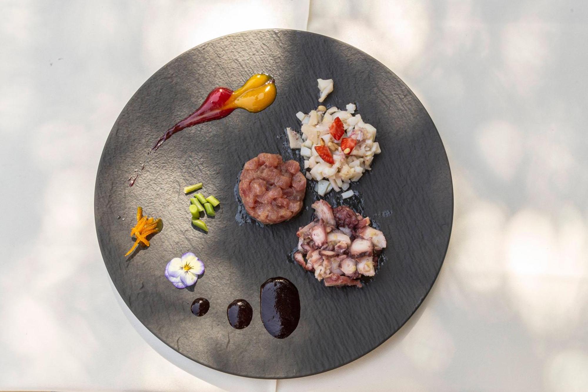 Restaurant Bric Dekani Екстер'єр фото